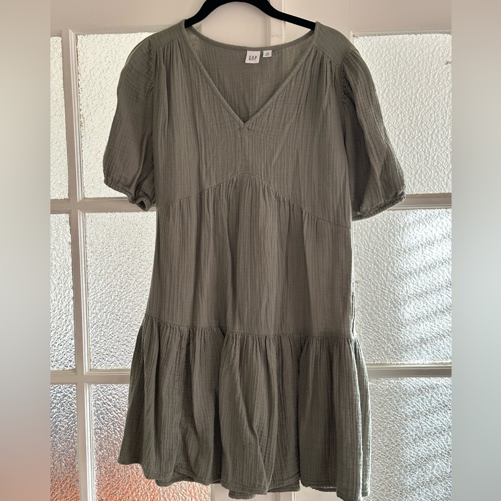 Tiered Linen Shift Dress